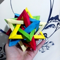 Origami Five intersecting tetrahedral